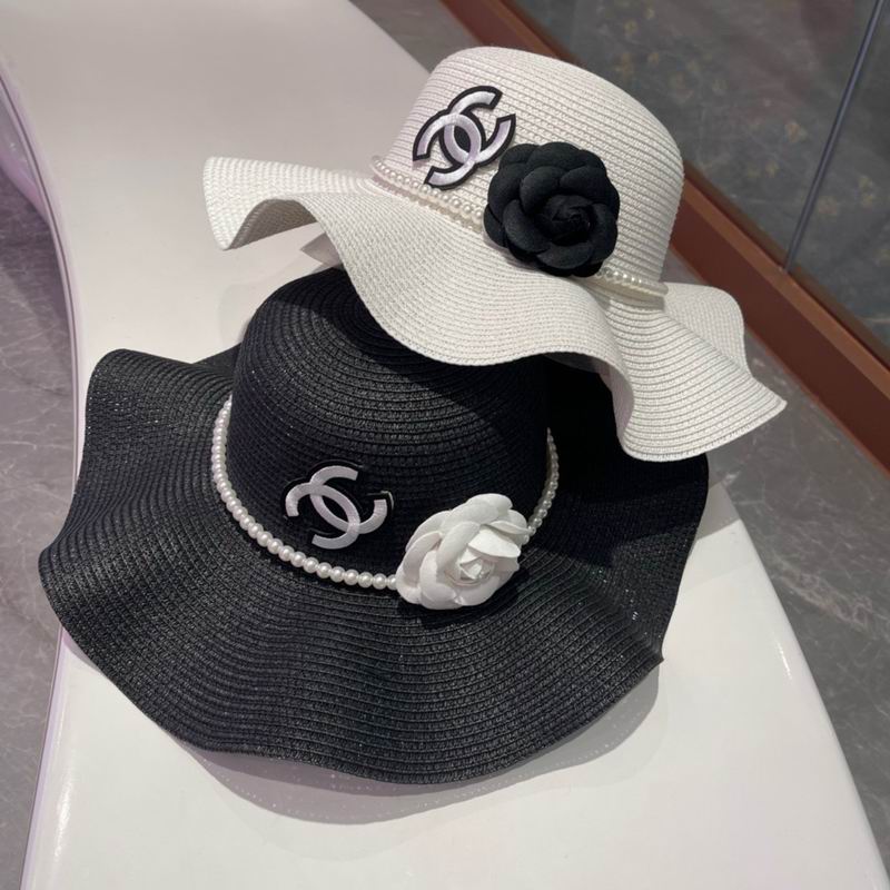 Chanel top hat 030509